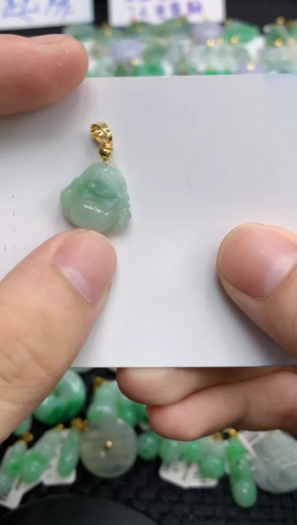 翡翠未镶嵌颈饰11111111111