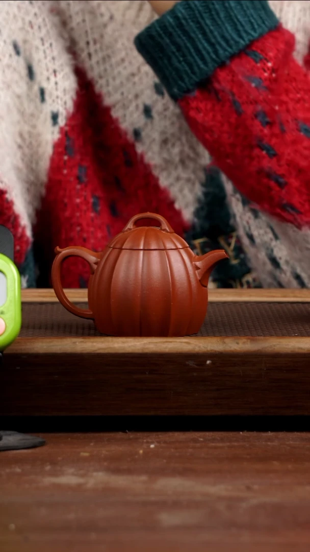 茶壶紫砂柠**夏朱泥筋纹秦权160CC