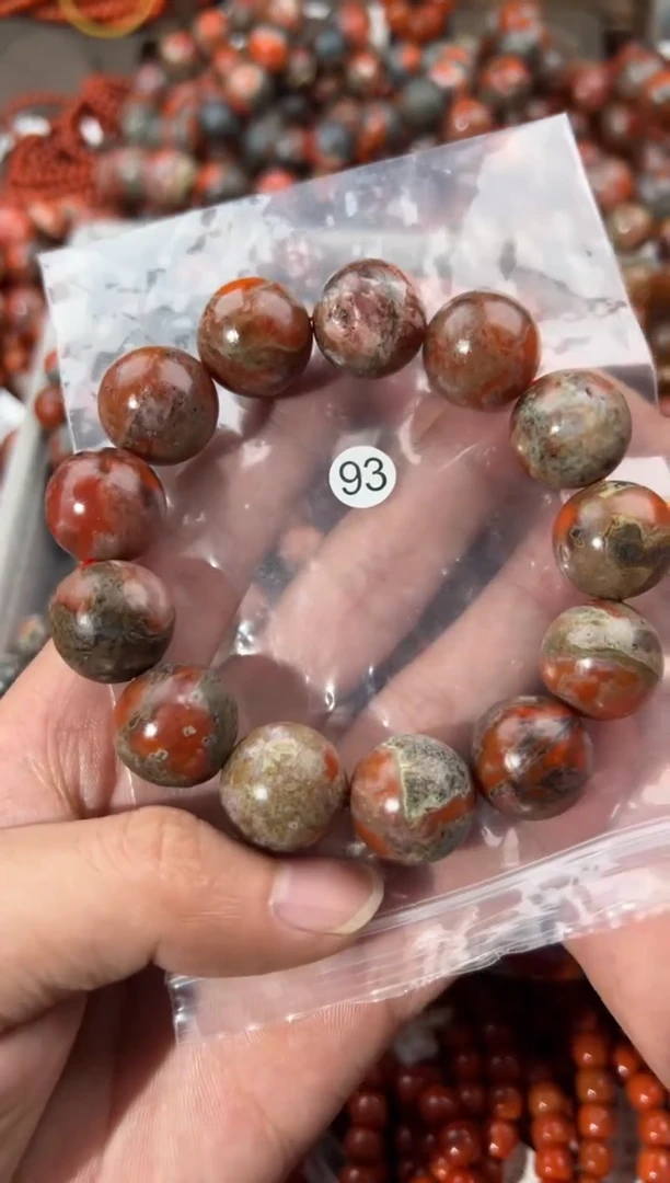 南红玛瑙手串未镶嵌17+