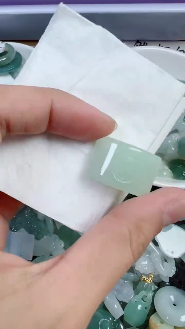 散珠翡翠464号链接，A货翡翠