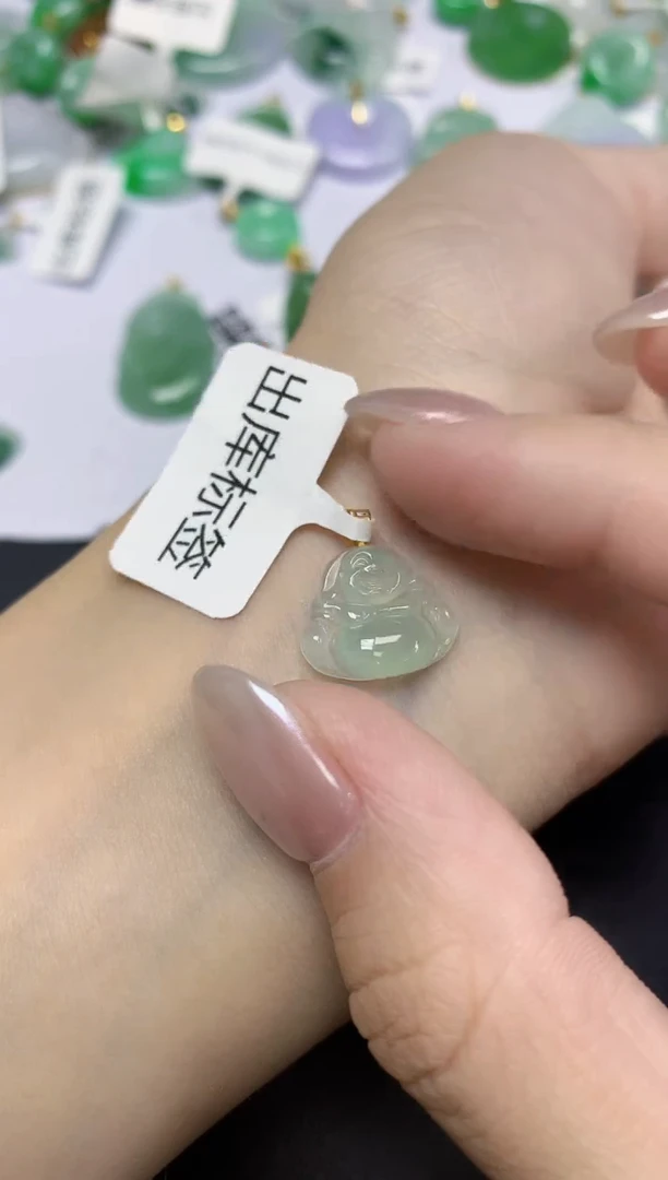 翡翠18K金镶嵌颈饰天然缅甸翡翠A货百元以上9元证书费自理