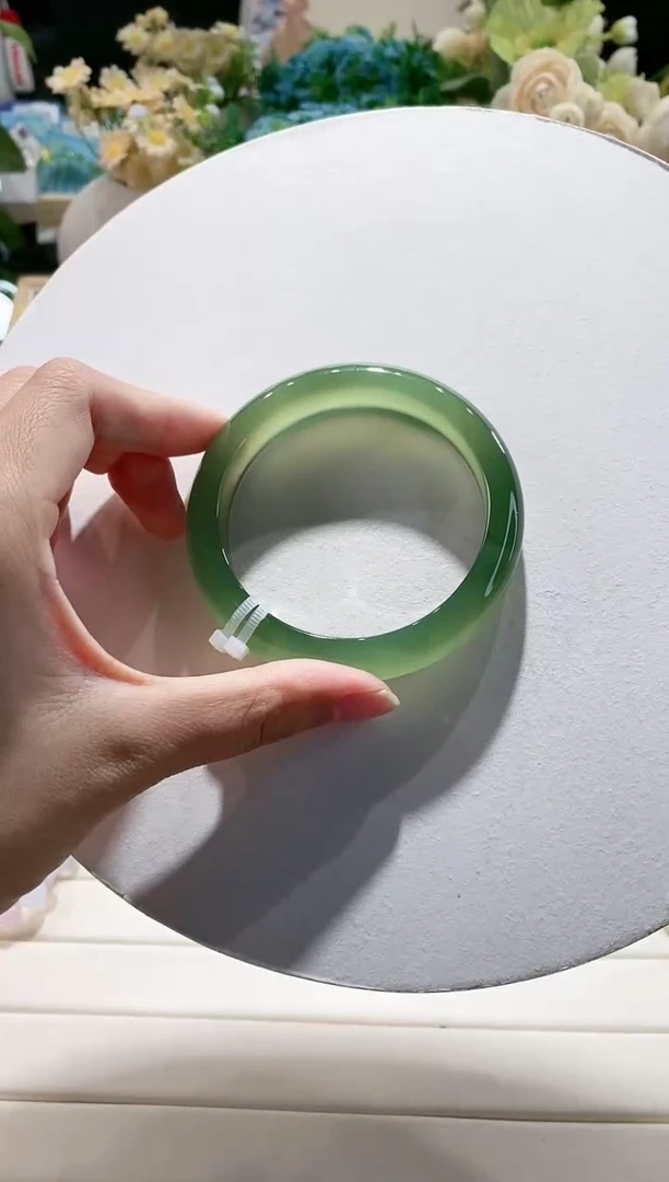 玛瑙/玉髓手镯未镶嵌146-59