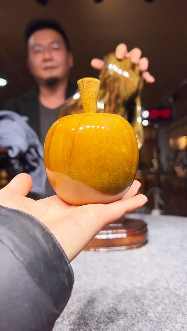 金丝楠木雕款@****道金丝楠木摆件