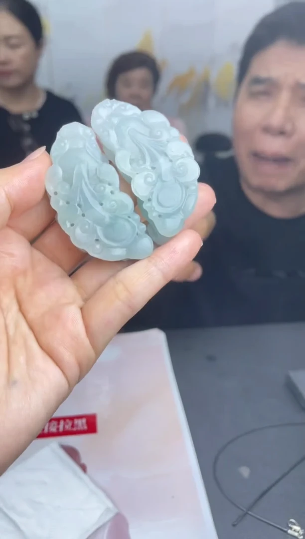 定制翡翠未镶嵌05-30HDJT0161843
