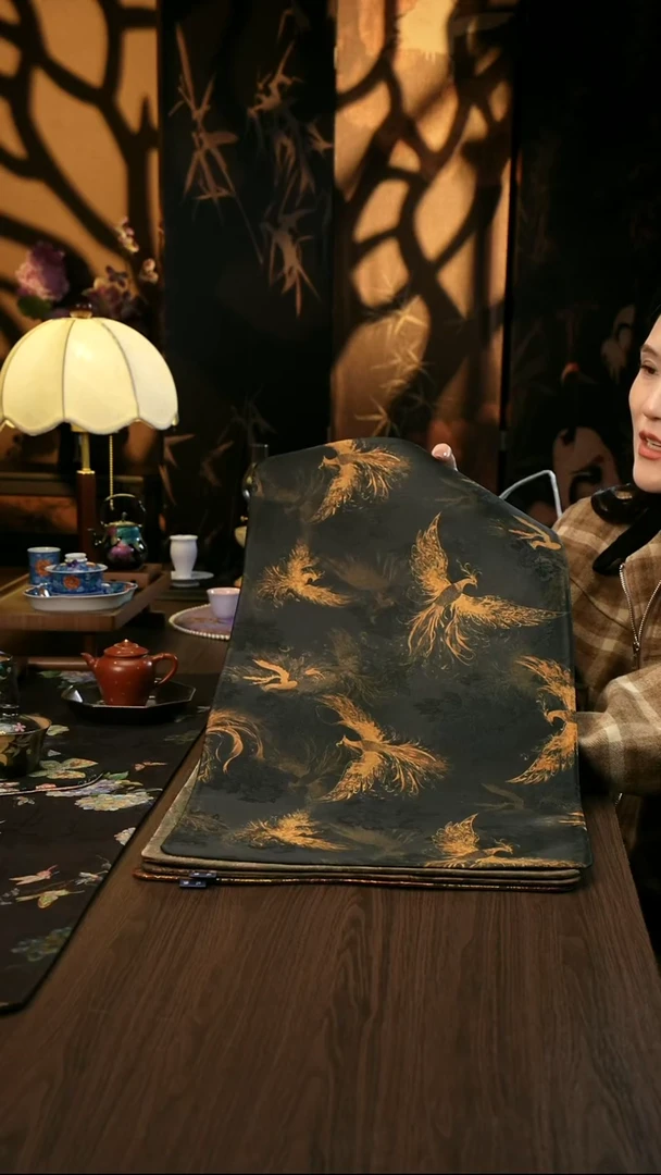 香云纱     茶席65凤凰