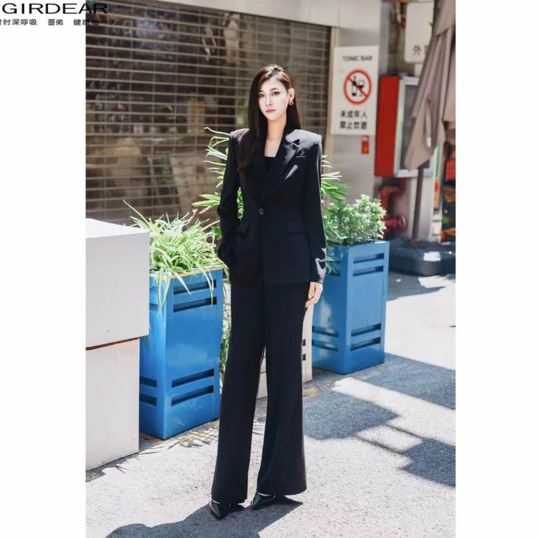 GIRDEAR/哥弟经典一粒扣时尚气质长袖收腰职业通勤西装外套140096