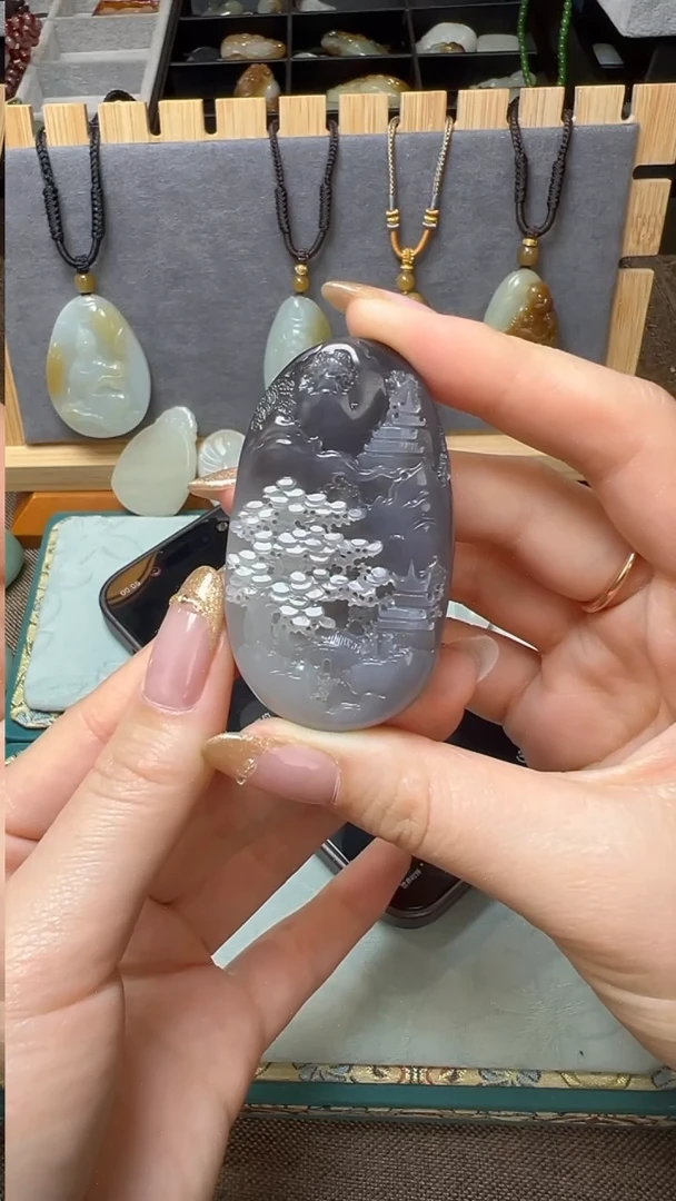 【闪购商品】和田玉（糖玉）颈饰未镶嵌