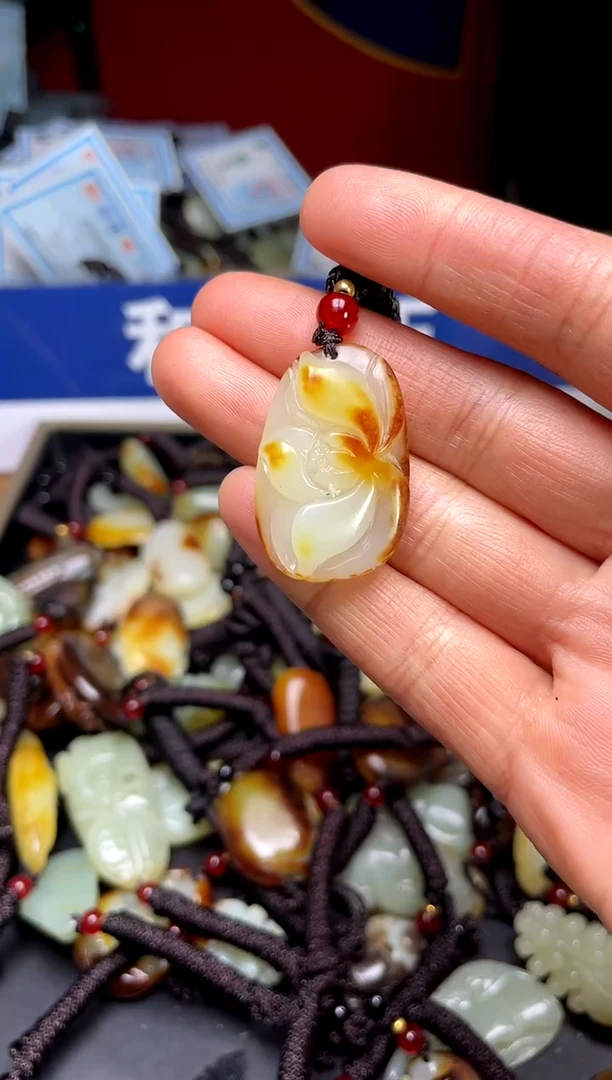 【闪购商品】和田玉颈饰未镶嵌12312