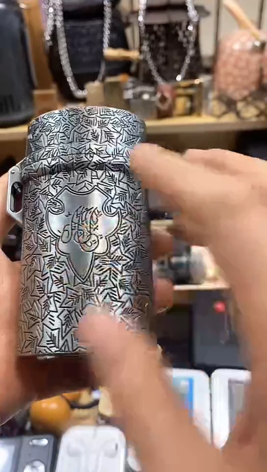 瓷片闪购商品  如图所示