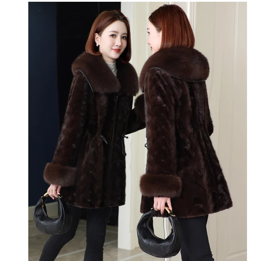 2025冬季新款海宁拼貂外套女狐狸毛领水貂皮草貂皮大衣中老年妈妈