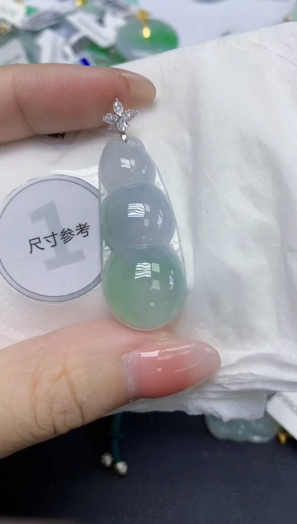 颈饰18K金镶嵌翡翠天然缅甸翡翠A货百元以上9元证书费自理