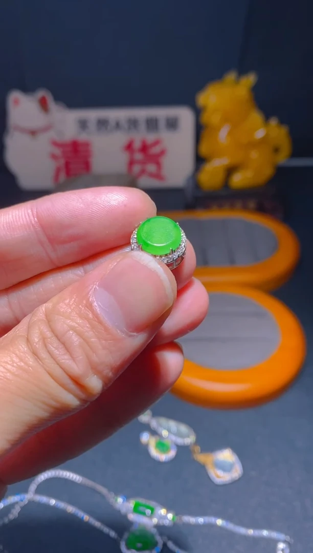 【闪购商品】翡翠耳饰未镶嵌翡翠