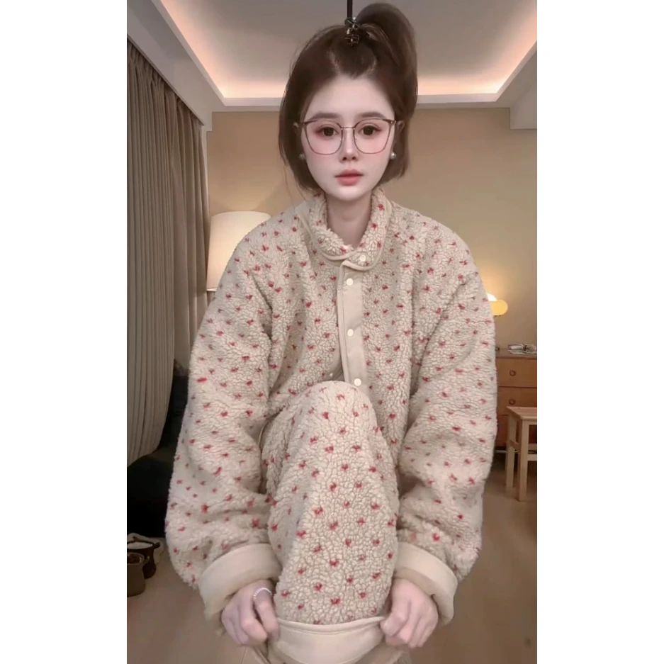 韩系复古爱心印花珊瑚绒睡衣女冬季新款加厚保暖家居服套装可外穿