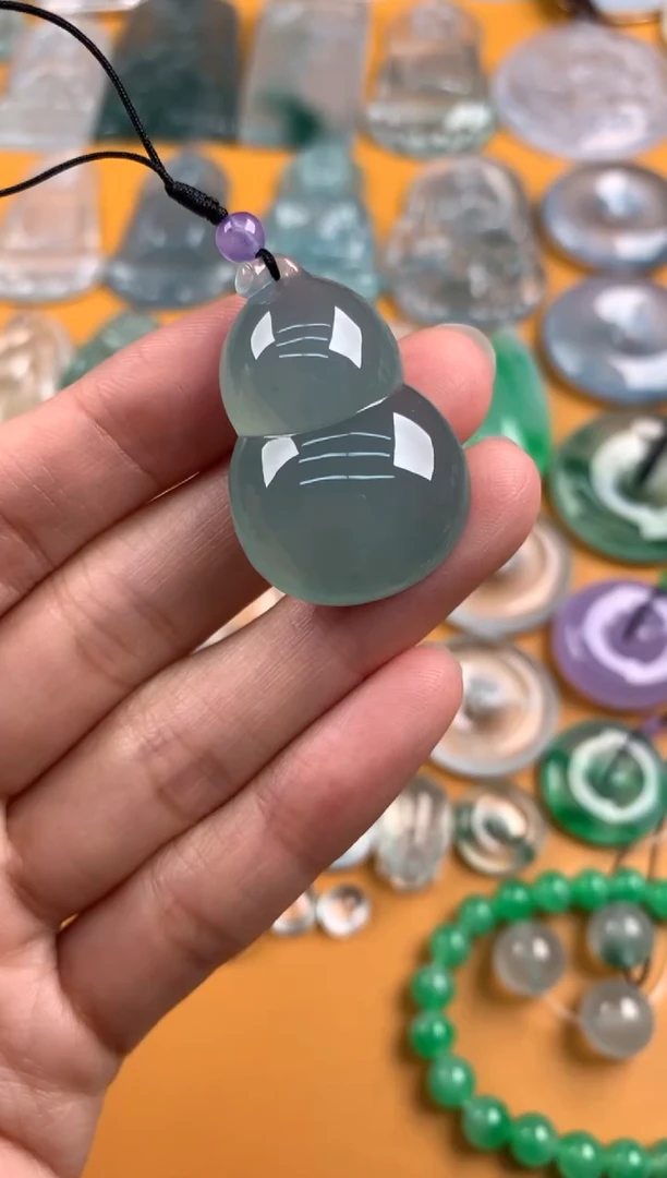 颈饰未镶嵌翡翠33.4-22-9.4