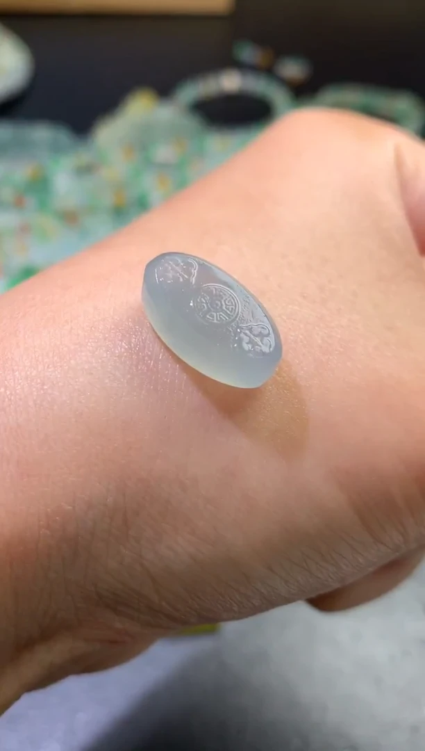 未镶嵌定制翡翠毛货 16.9-9.7-5.4