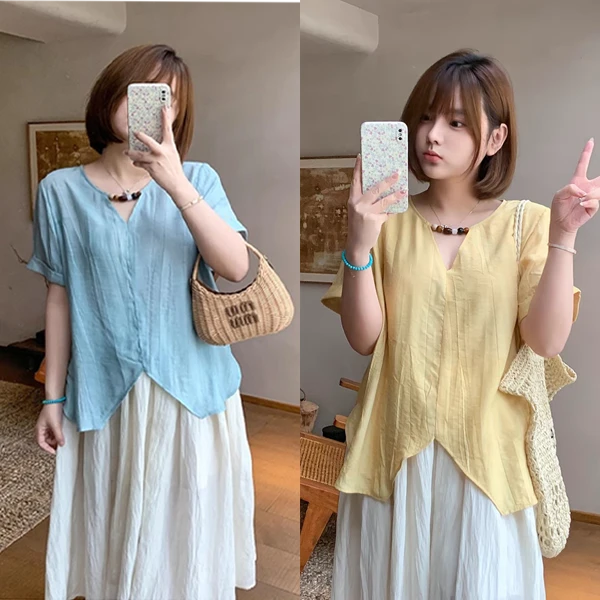 【虫虫现货8011 大码女装夏季温柔风珠串时尚开叉气质高级短袖上衣