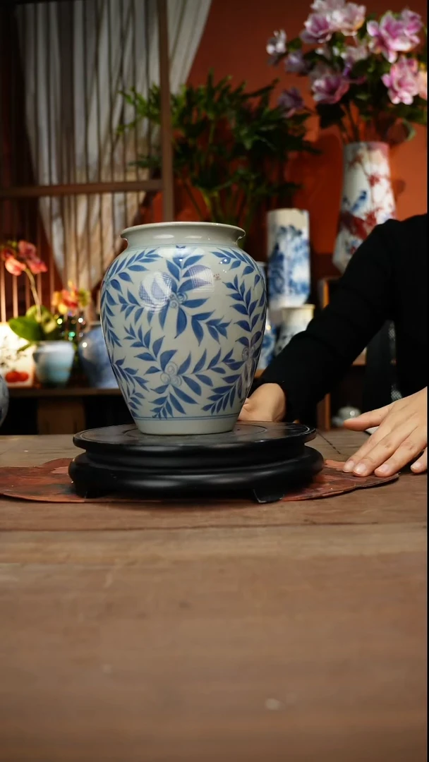 当代高温釉下彩手绘陶瓷餐具