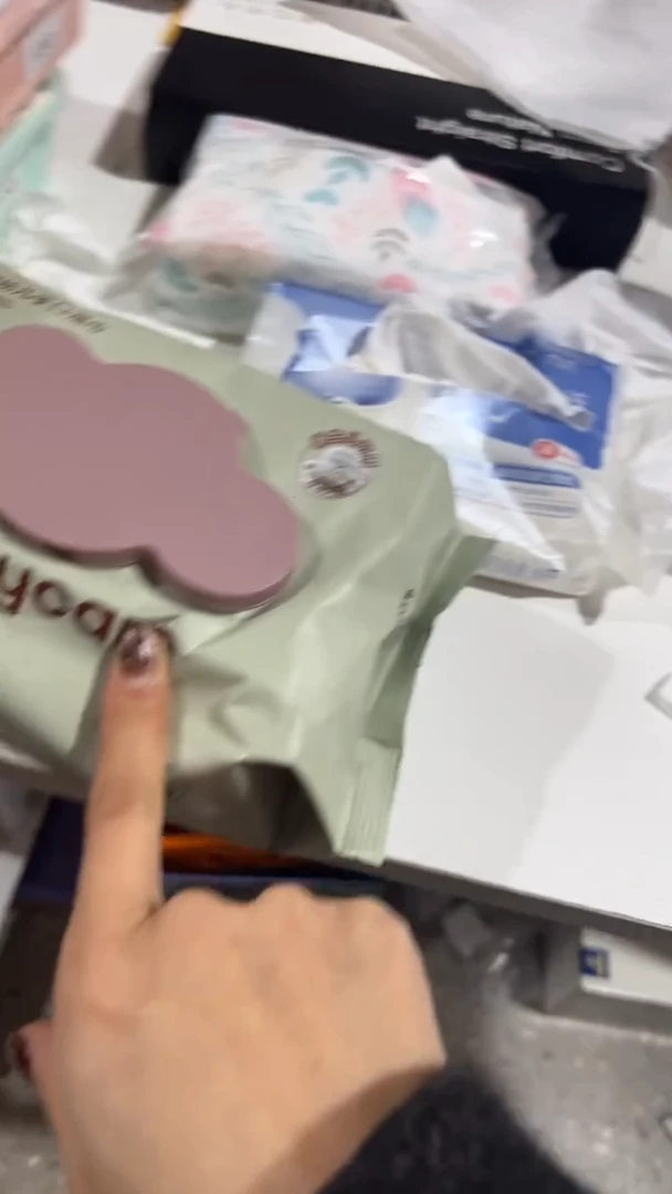 紫盖湿巾12包一箱