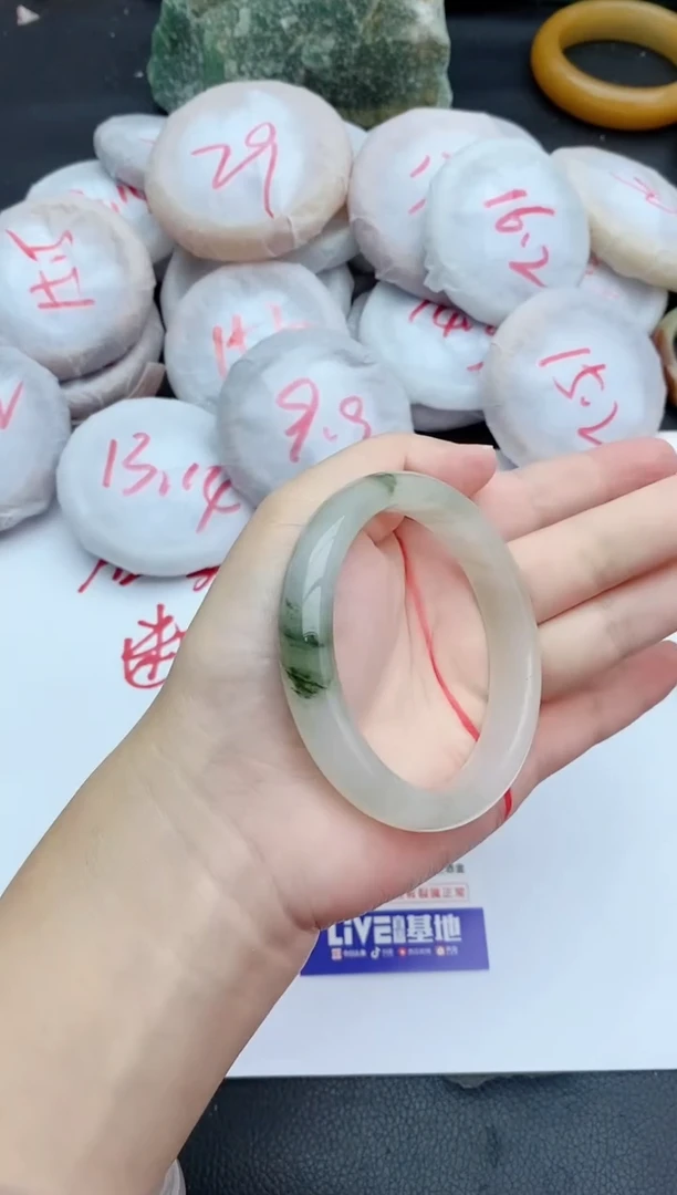 未镶嵌手镯石英质玉87+56/57