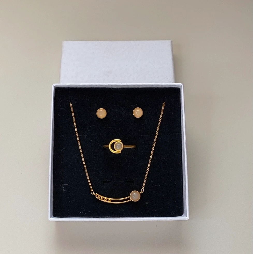 铜合金亚克力项链 三件套气质轻奢时尚百搭简约金色镶嵌坠链气质