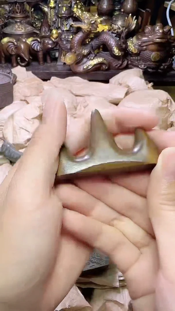 铜器摆件铜器摆件1