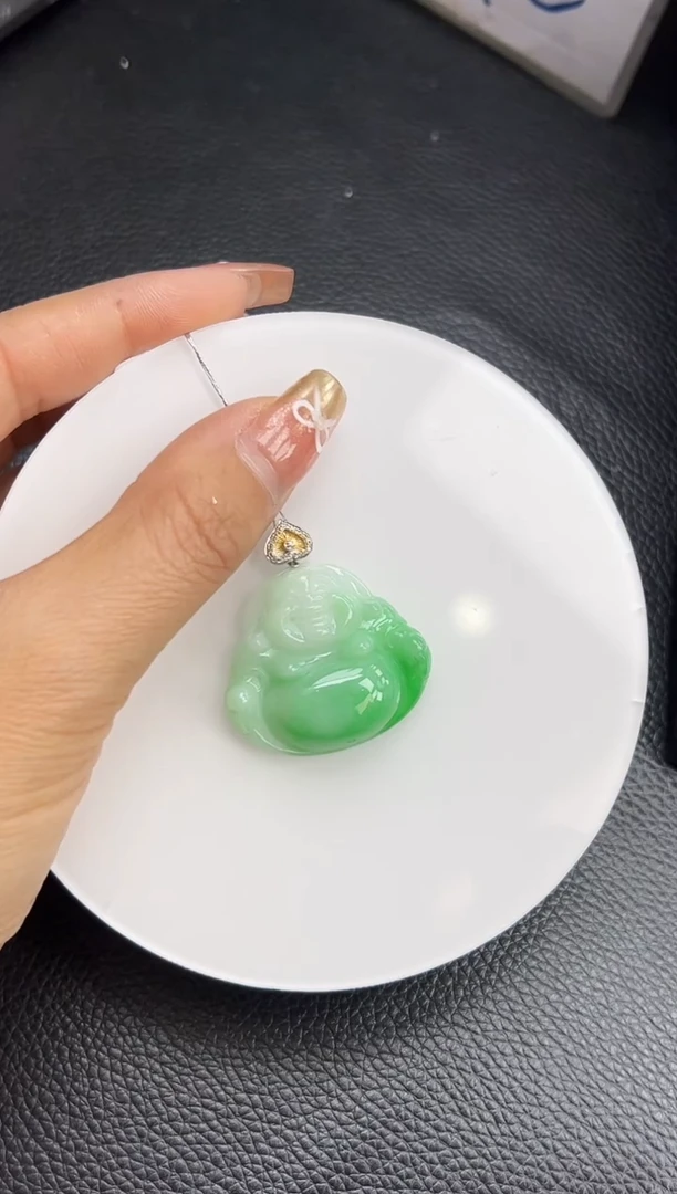 【闪购商品】翡翠颈饰18K金镶嵌YM941-2 佛公
