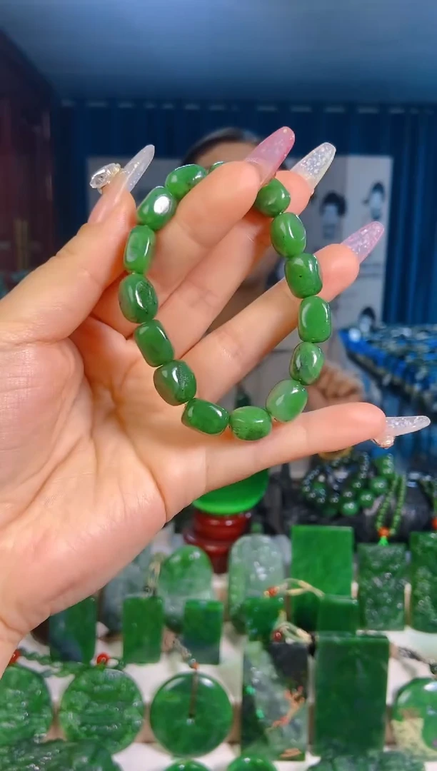 和田玉未镶嵌挂件1