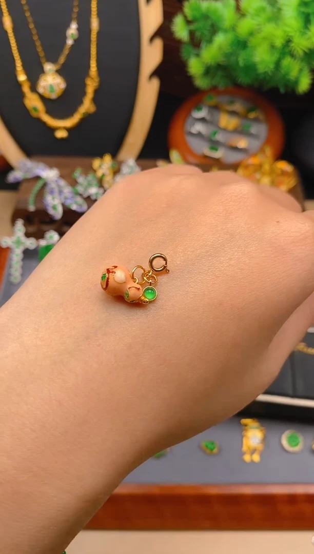 【闪购商品】翡翠吊坠(不含链)银S925镶嵌珐琅彩葫芦