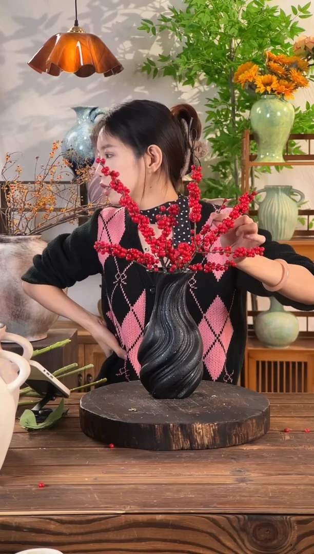 珠光黑斜纹玉壶花瓶