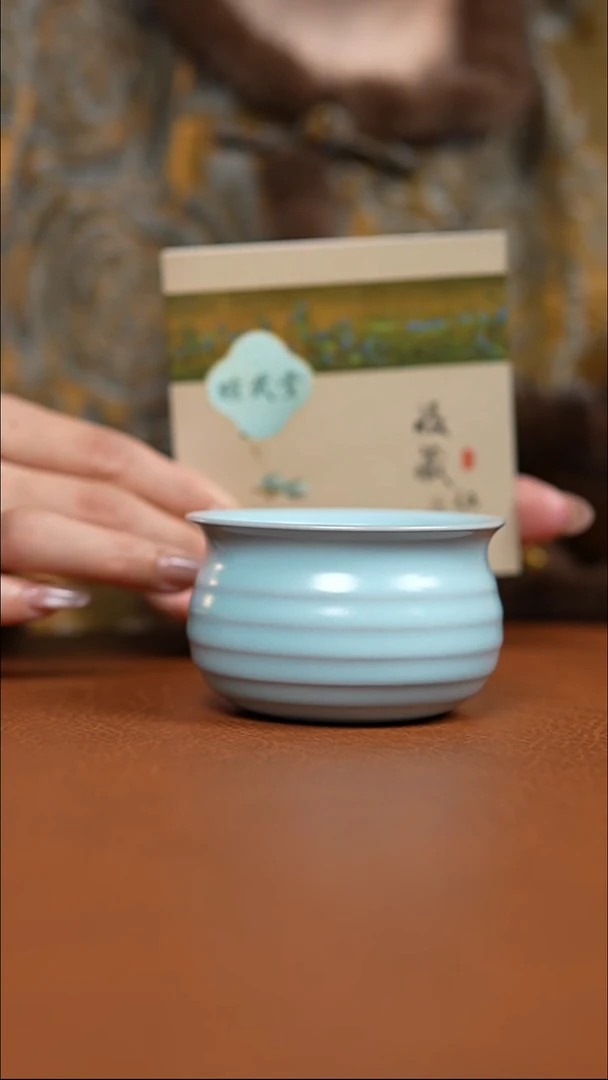 瓷片仿古宋臻釉炫纹杯一级礼盒