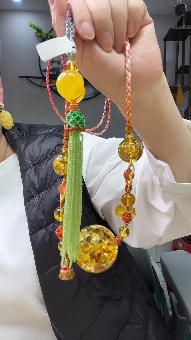 琥珀颈饰未镶嵌项链