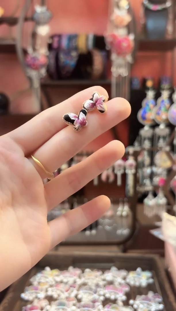 织绣云织谣民族风精美饰品   84