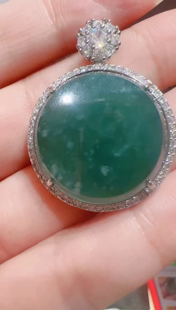 【闪购商品】翡翠颈饰合金202521945