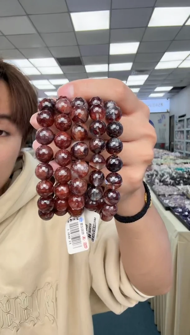 未镶嵌手串水晶20-牛血红胶花11m（多样性发其一）