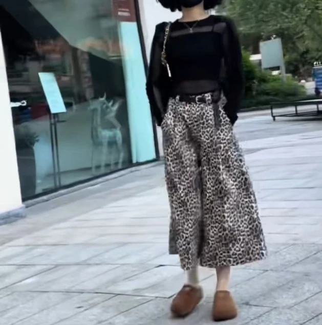 时尚潮流百搭精品女装dgd4727