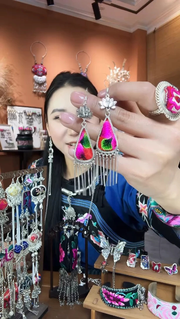 【闪购商品】织绣纯手工民族风耳环