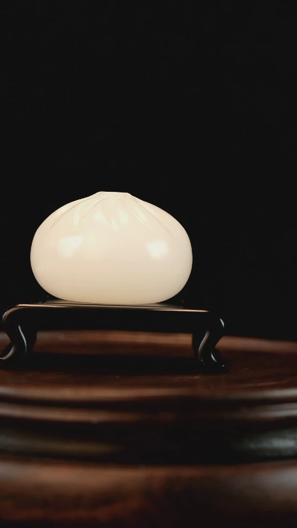 云南石荔枝白雕刻：蒸蒸日上