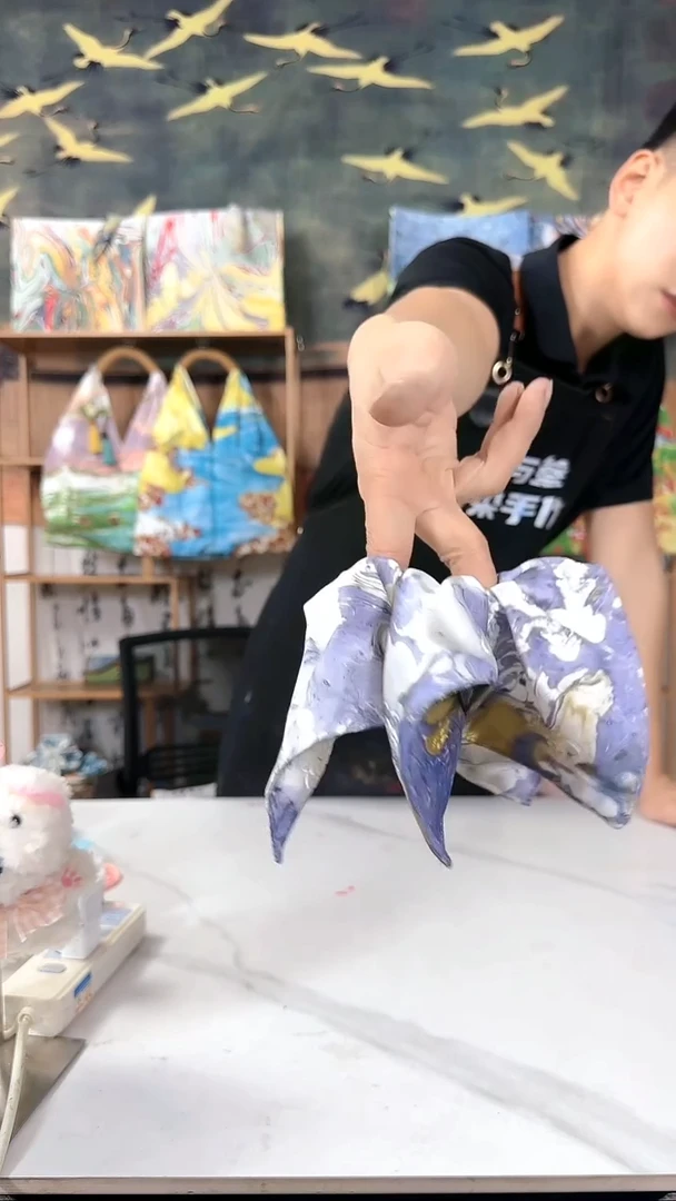 压花方巾 18 手工微瑕 不喜勿拍 不退不换