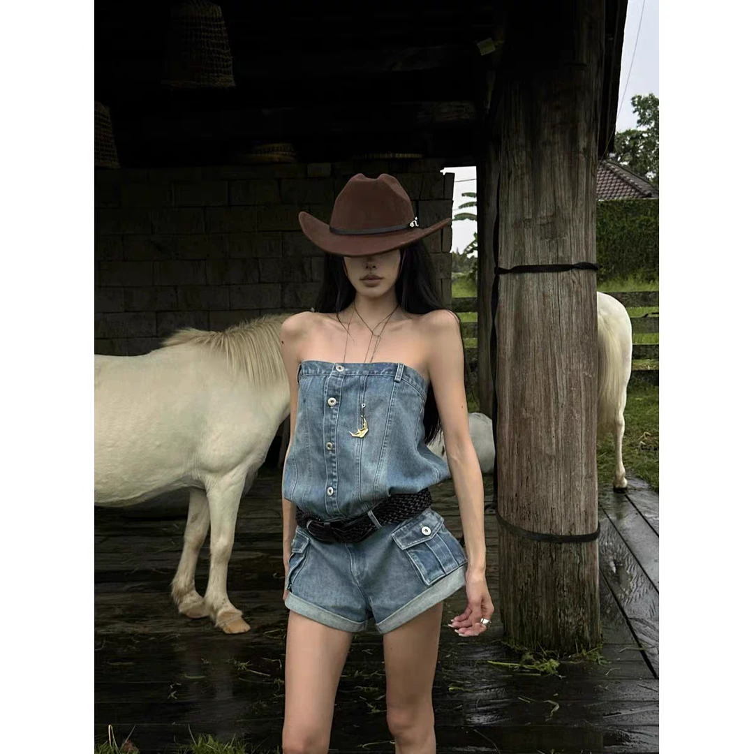 美式穿搭辣妹风复古水洗牛仔抹胸收腰显瘦卷边裤腿牛仔连体短裤女