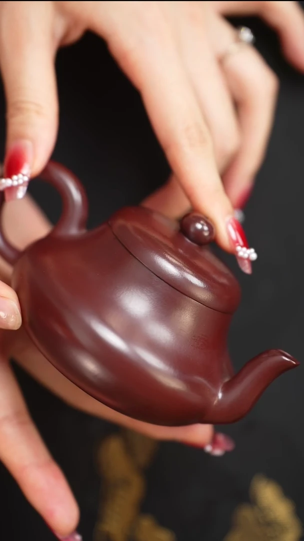 茶壶紫砂纯料龙血砂君德180cc