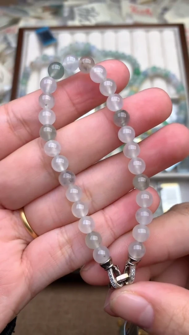 未镶嵌挂件翡翠一