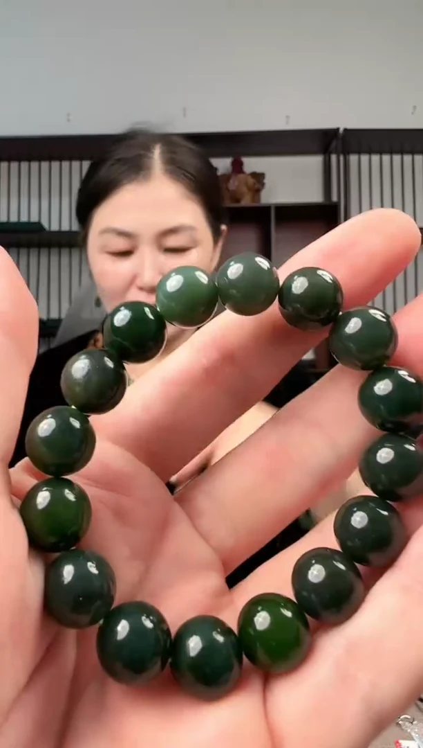 未镶嵌手链和田玉手串