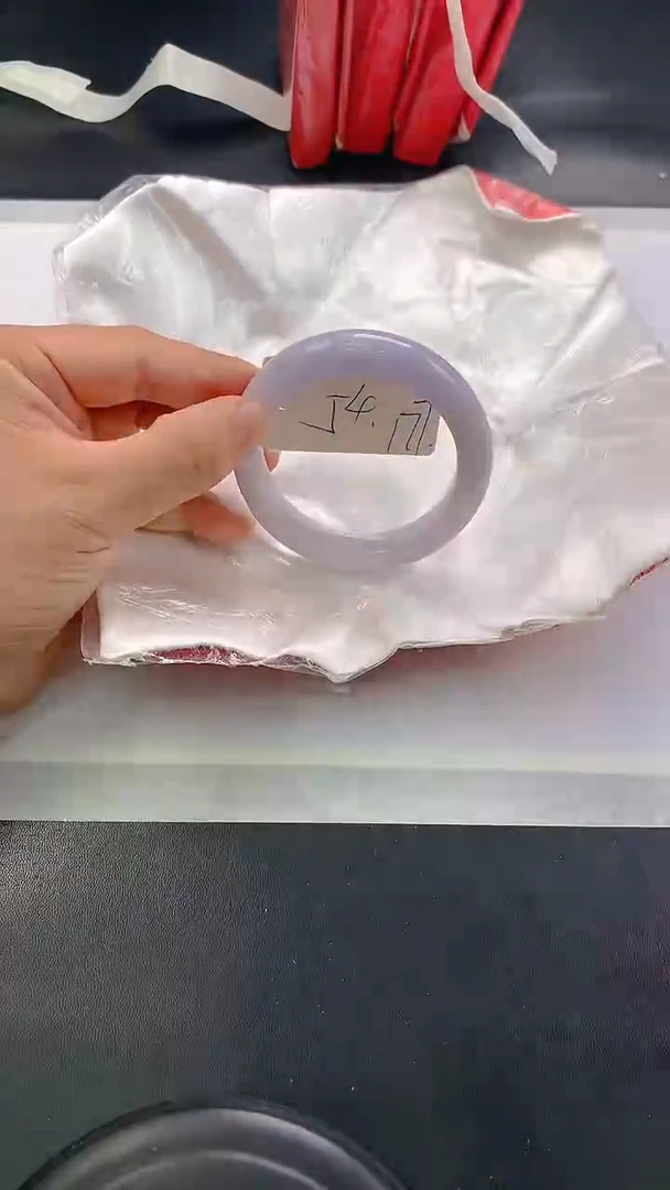未镶嵌手镯翡翠177