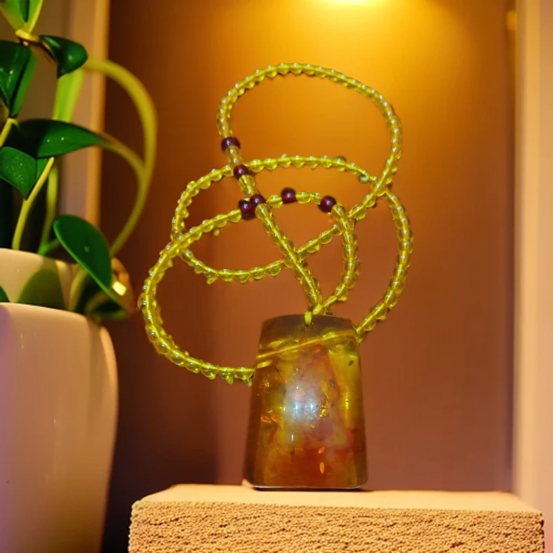 非金属珐琅吊坠 【闪购链接】6390珀带花吊坠项链