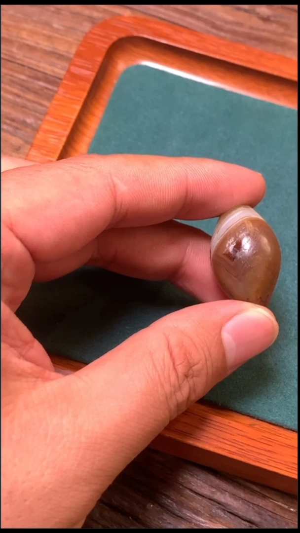 玛瑙/玉髓管珠未镶嵌天然两眼啊啊啊啊