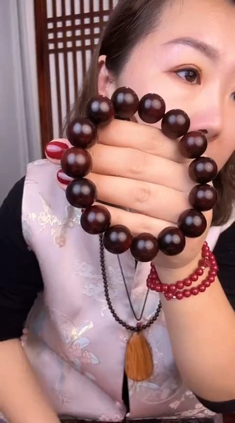 【闪购商品】木小叶紫檀卡1。5单圈手串