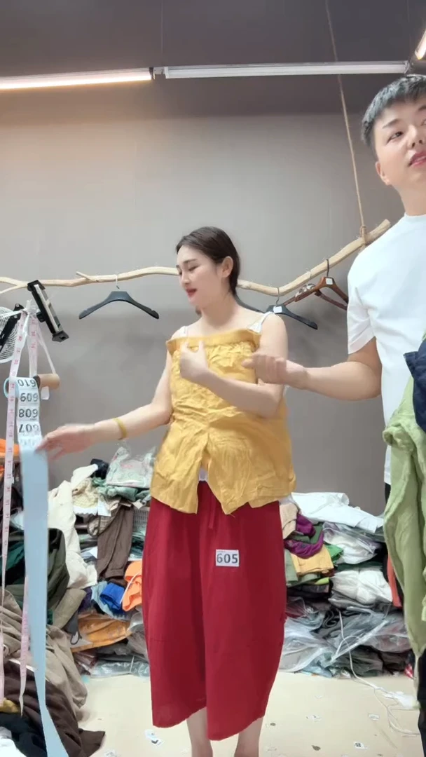 小睿麻衣服饰606