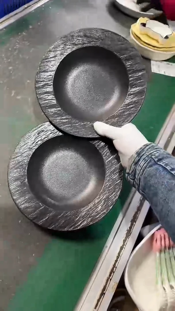 陶瓷2个草帽 微瑕凑满20元包邮