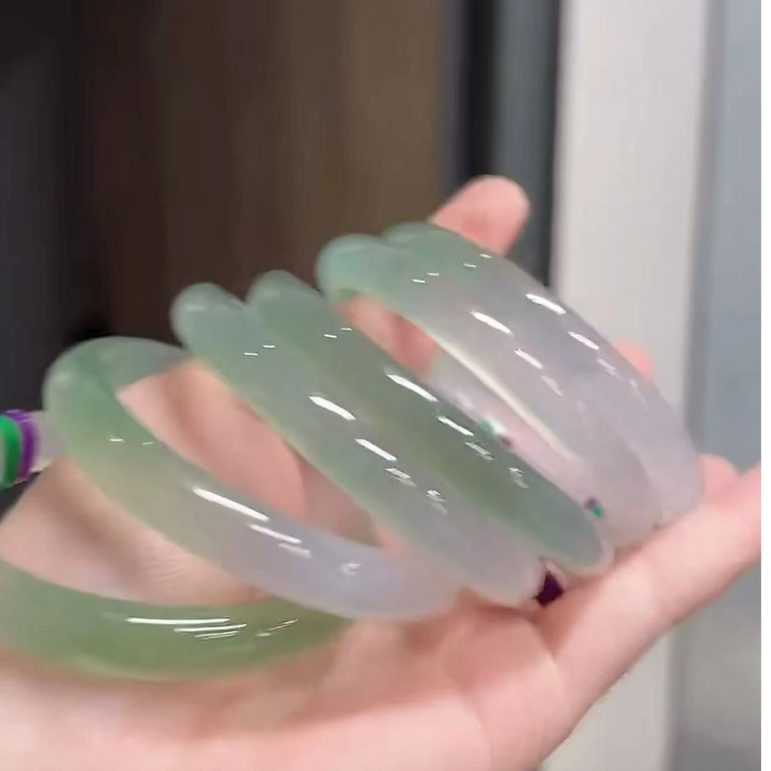 玛瑙玉髓半山水窄条福利多样性一只发