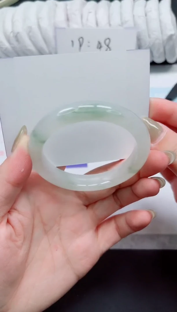 石英质玉未镶嵌手镯36/55